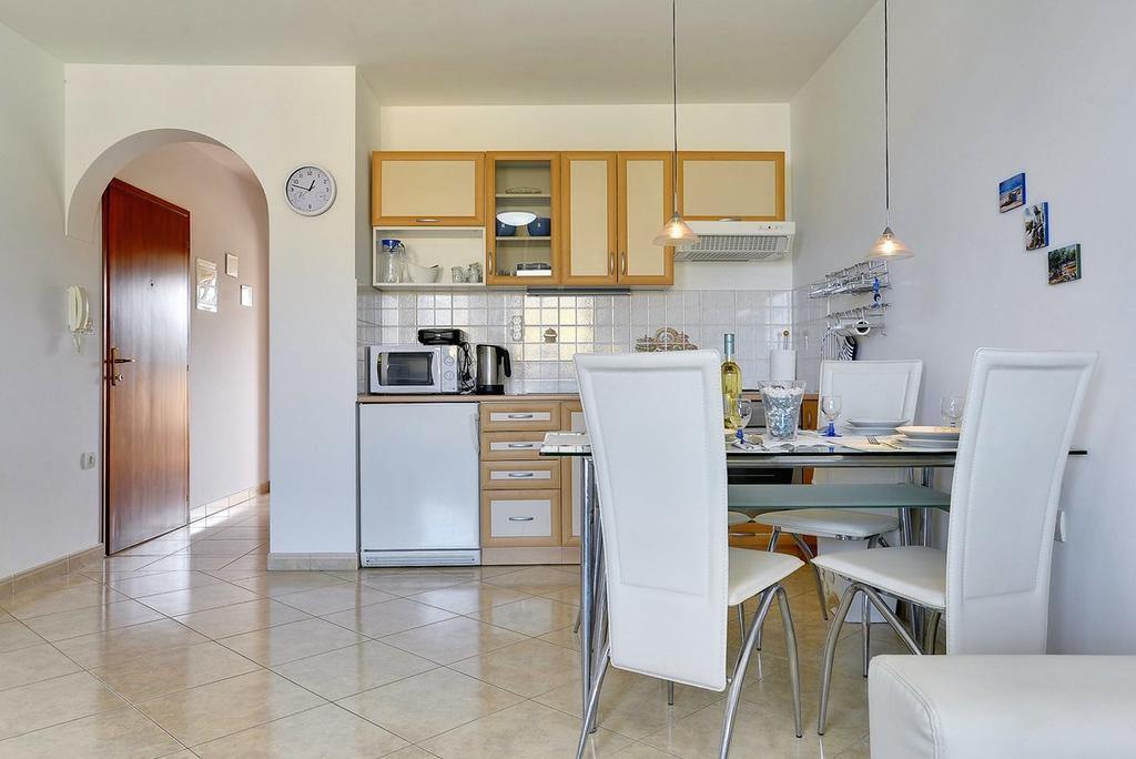 Apartment Frlan Ližnjan Exteriör bild